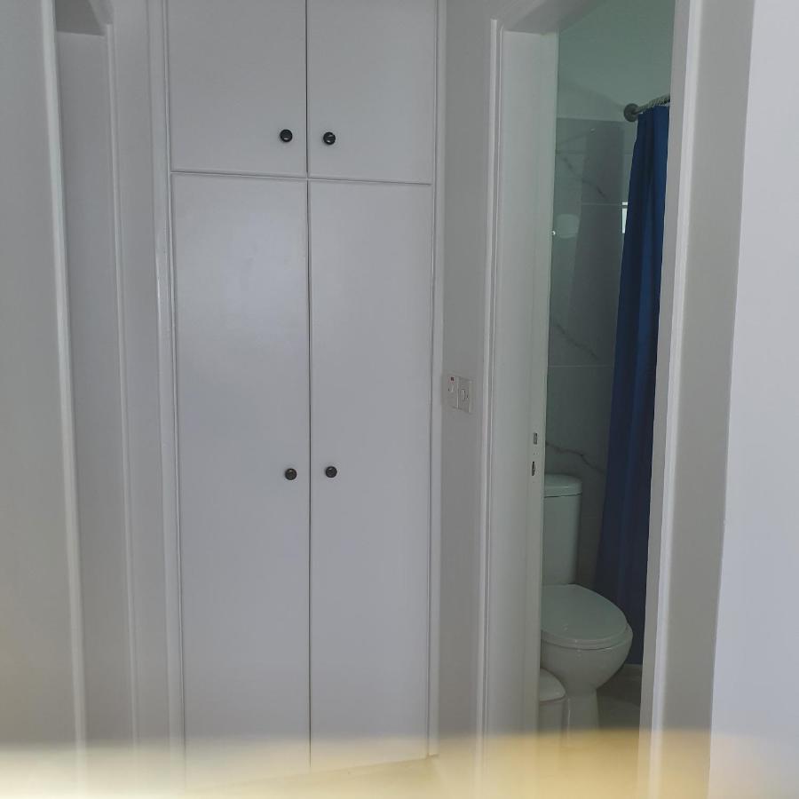 G&E Harbour Apartments Lachi Bagian luar foto