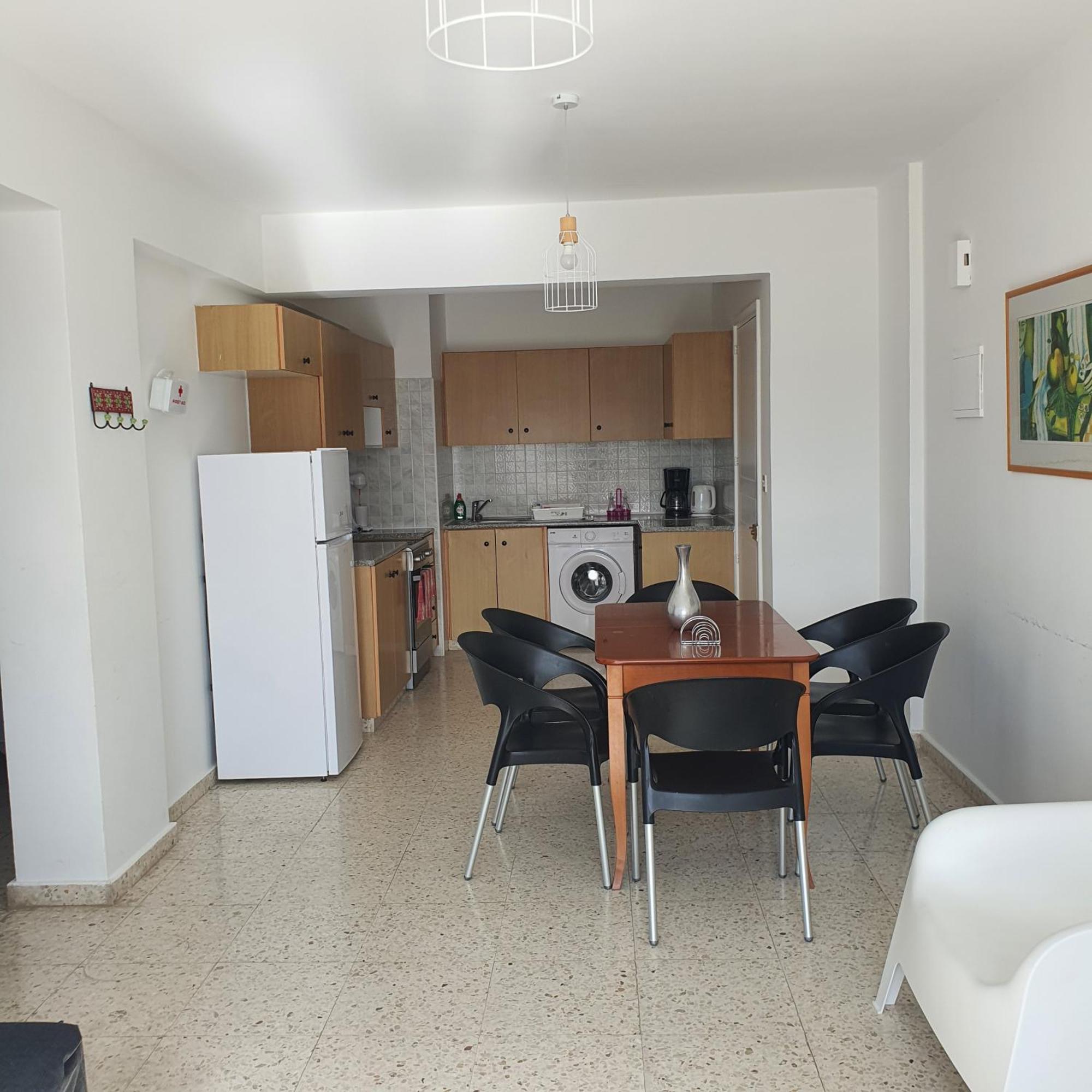 G&E Harbour Apartments Lachi Bagian luar foto