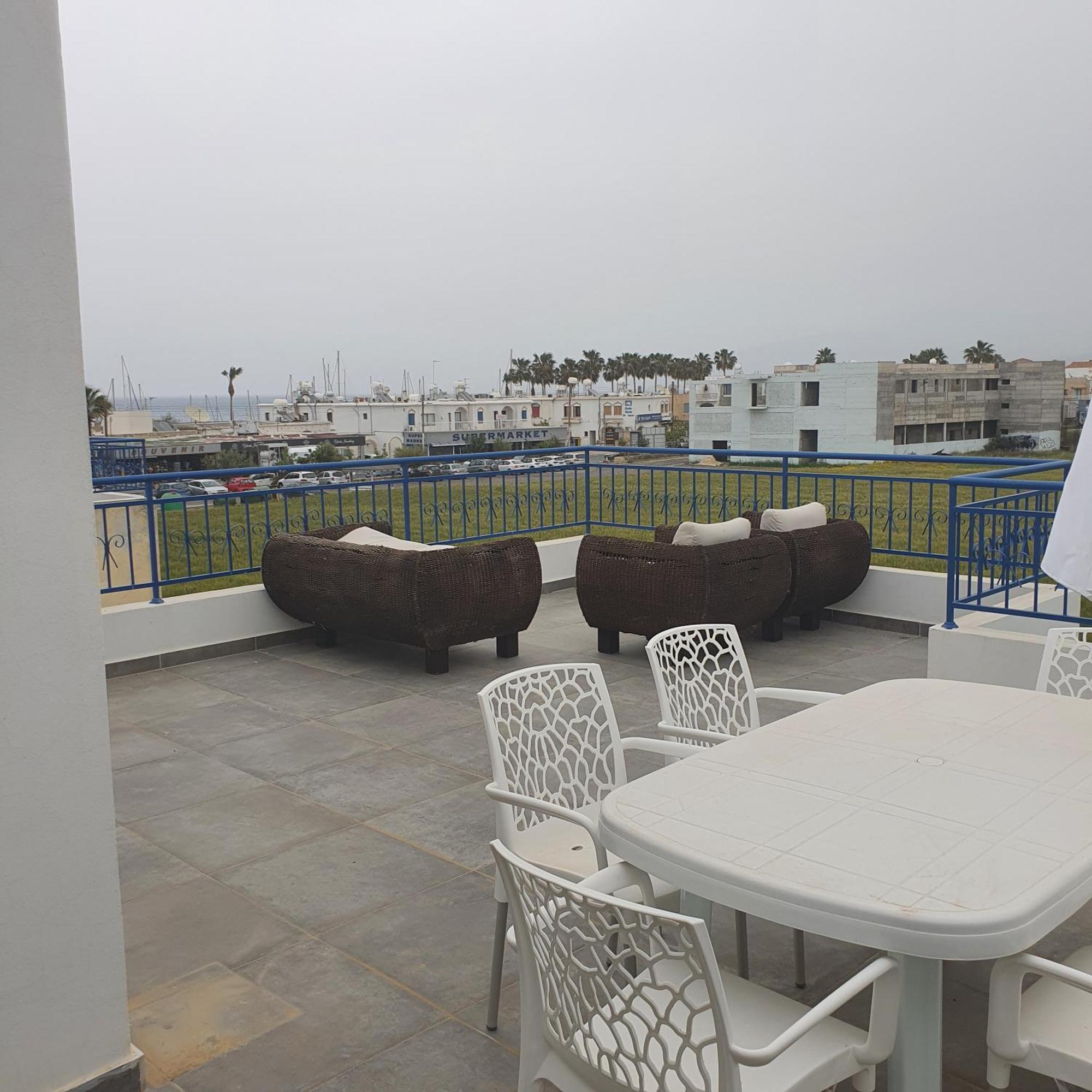 G&E Harbour Apartments Lachi Bagian luar foto