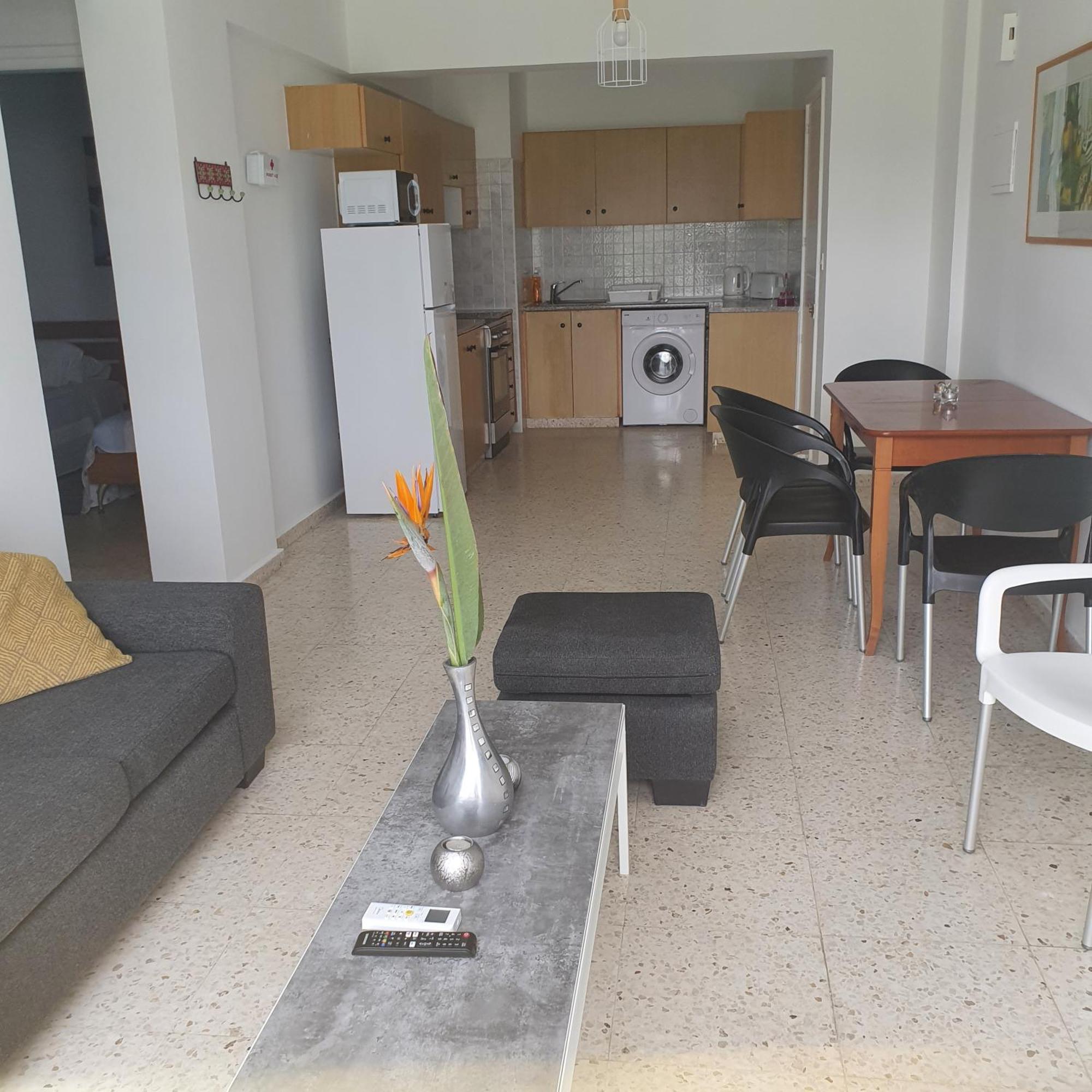 G&E Harbour Apartments Lachi Bagian luar foto