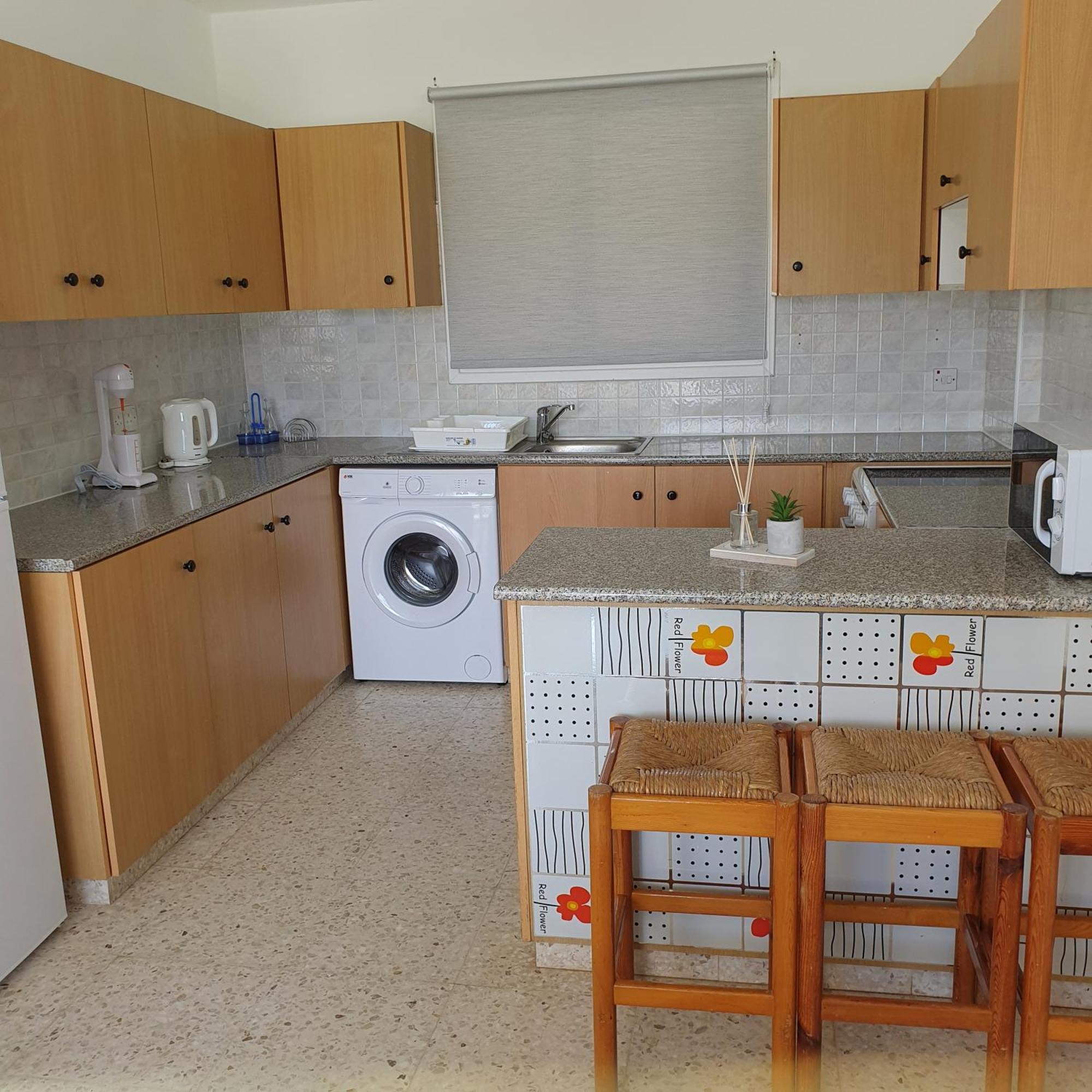 G&E Harbour Apartments Lachi Bagian luar foto