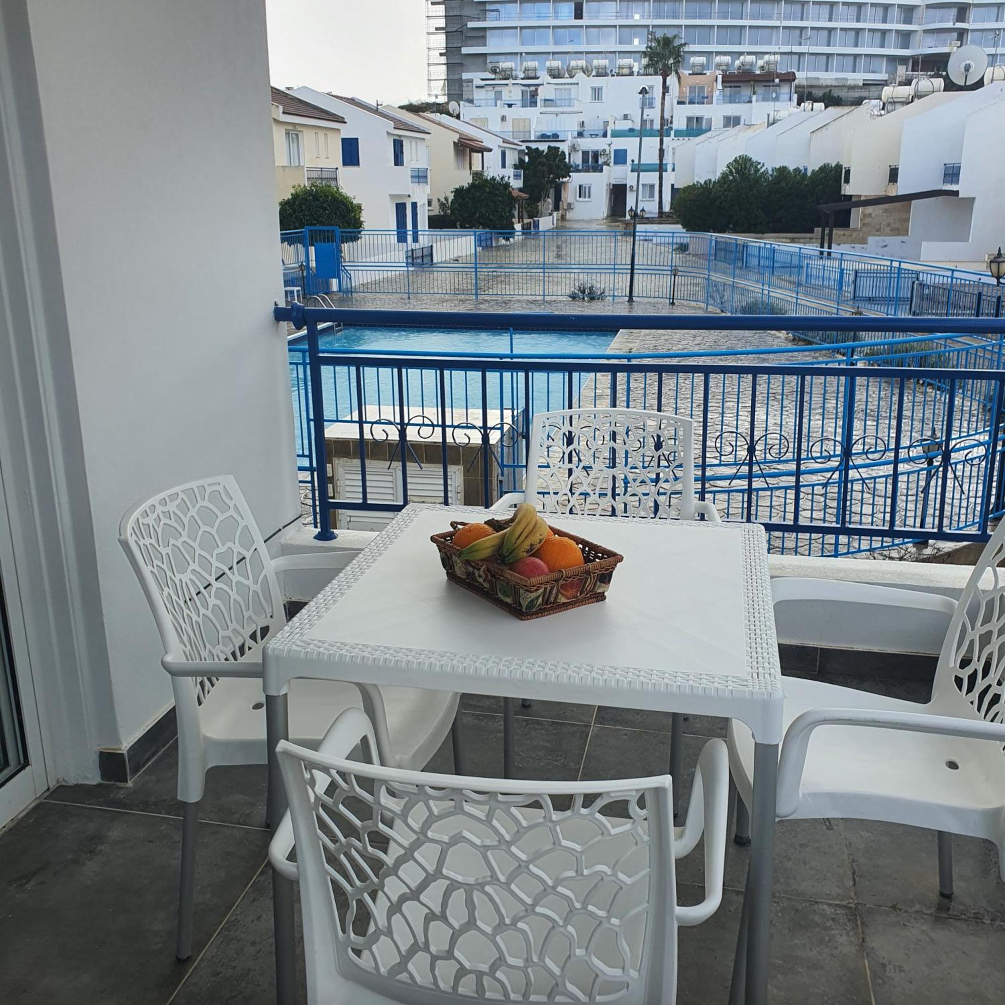 G&E Harbour Apartments Lachi Bagian luar foto