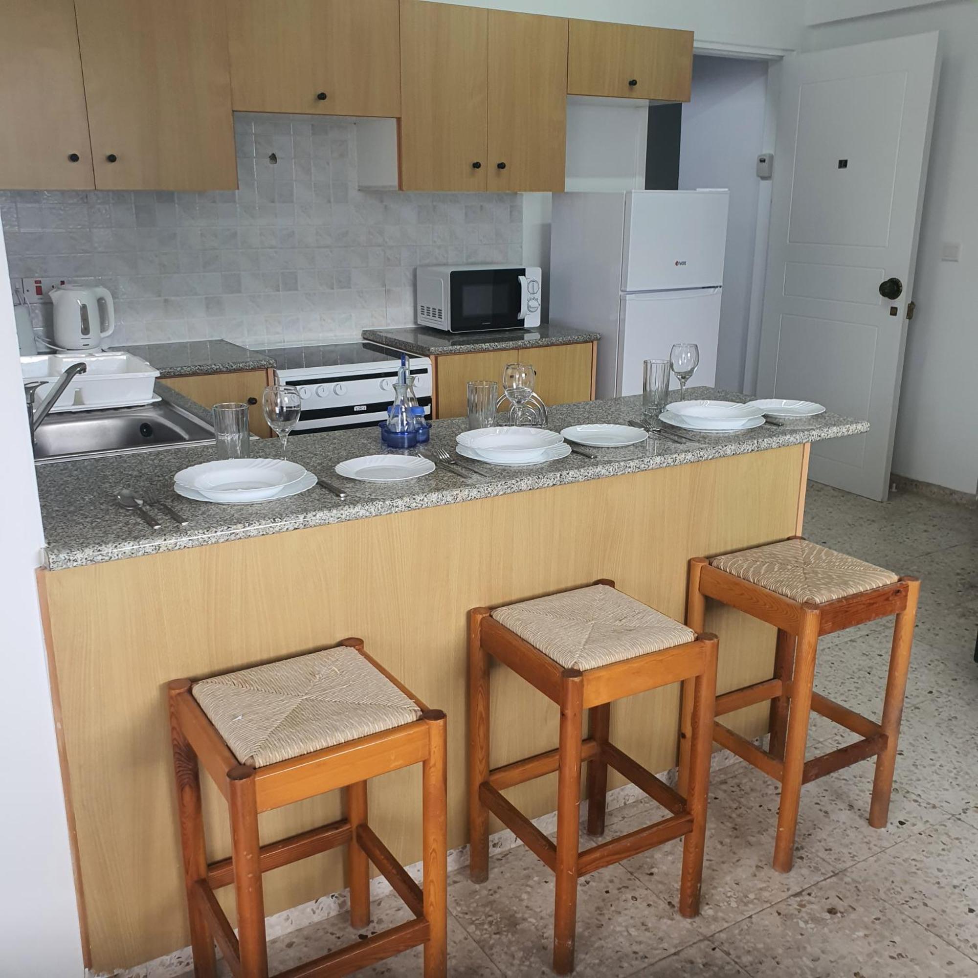 G&E Harbour Apartments Lachi Bagian luar foto